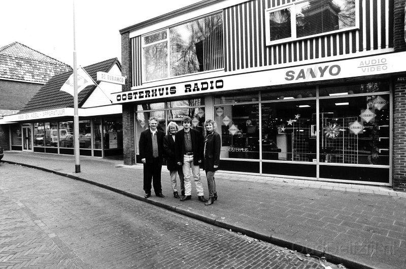 Koestraat Radio Oosterhuis.jpg